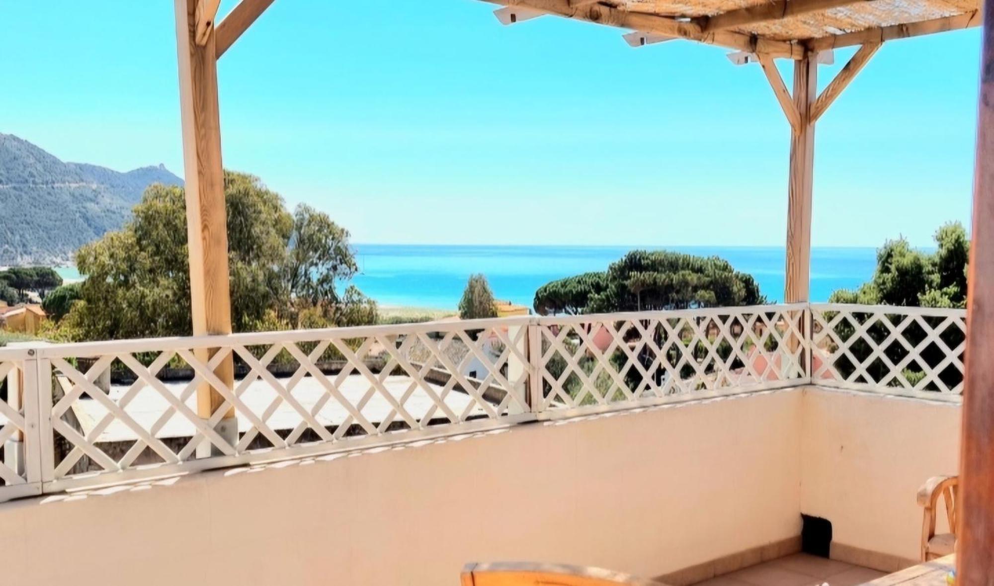 Stylish Home With Views 4 Min Walk To The Beach!! Соланас Экстерьер фото